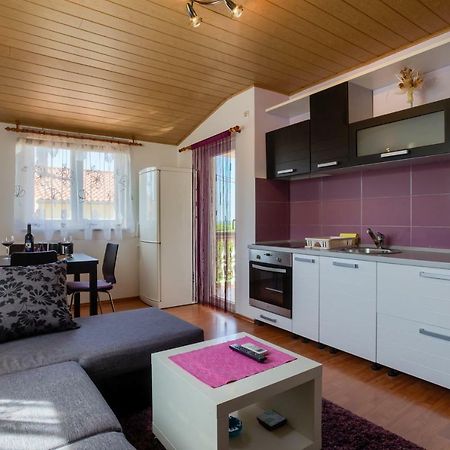 Apartment Monica Ližnjan 外观 照片